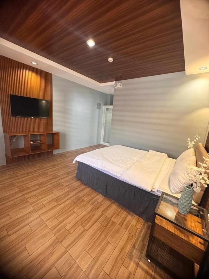 Casa Alberto Of Calapan Town Center 外观 照片